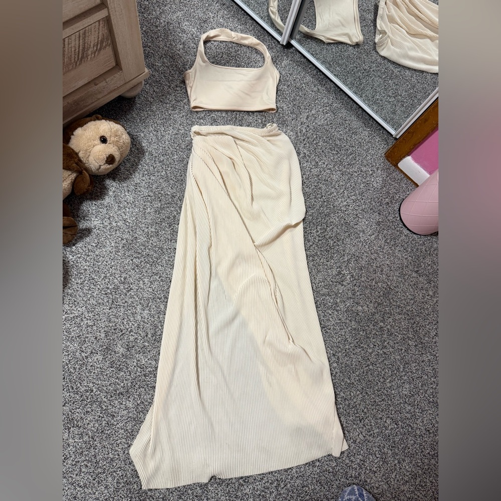 Women's Cream Ribbed Maxi Skirt and halter